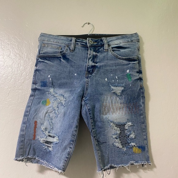 Jean Shorts - Picture 4 of 10